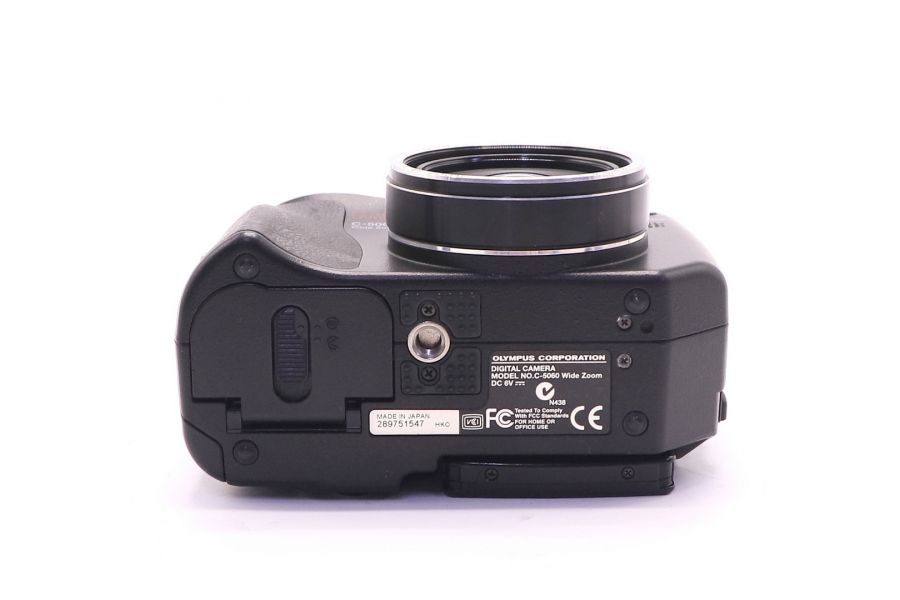 Olympus C-5060 Wide Zoom Camedia (Japan, 2004)