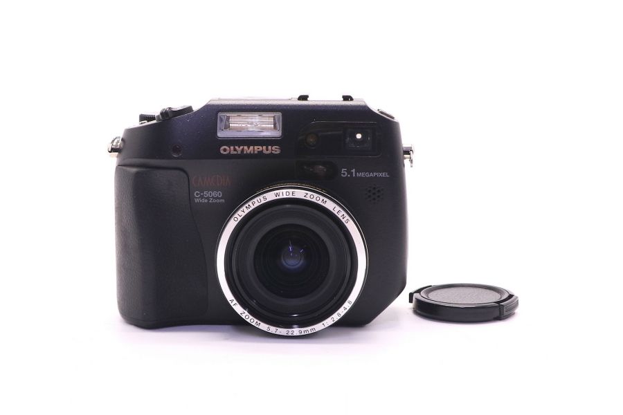 Olympus C-5060 Wide Zoom Camedia (Japan, 2004)