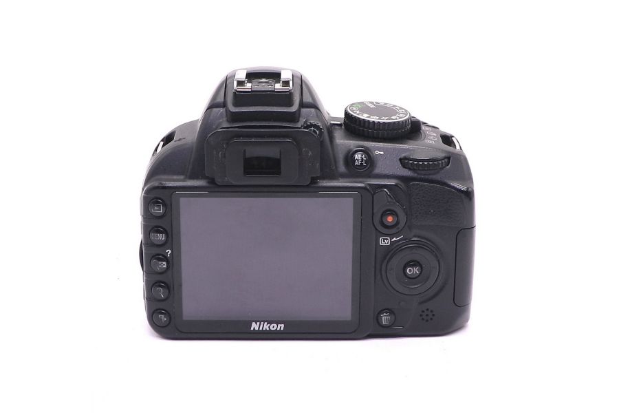 Nikon D3100 kit (пробег 47000 кадров)