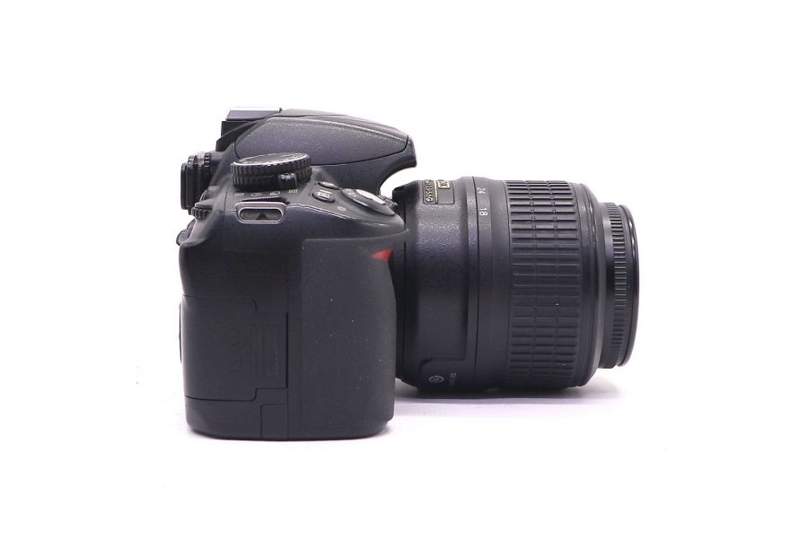Nikon D3100 kit (пробег 47000 кадров)