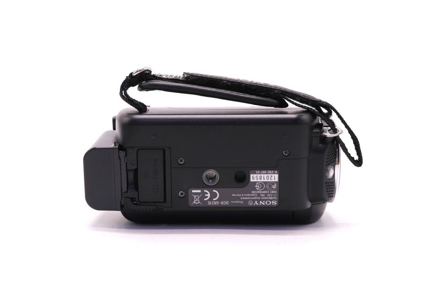 Видеокамера Sony DCR-SR21E