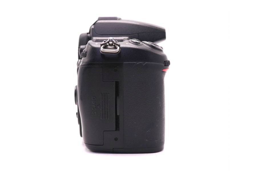 Nikon D7000 body (пробег 76240 кадров)
