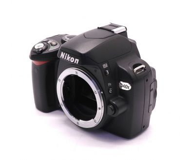 Nikon D40x body (пробег 3435 кадров)