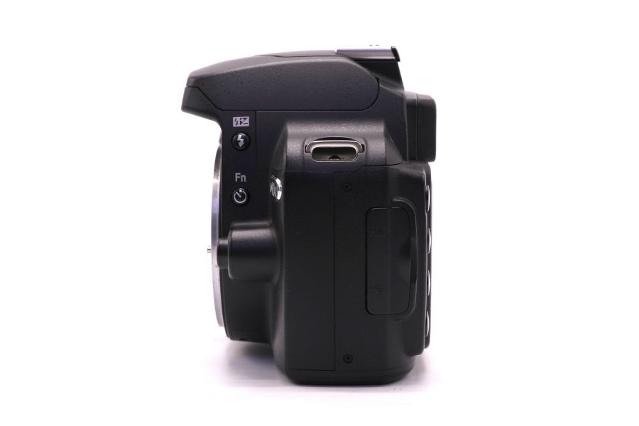 Nikon D40x body (пробег 3435 кадров)