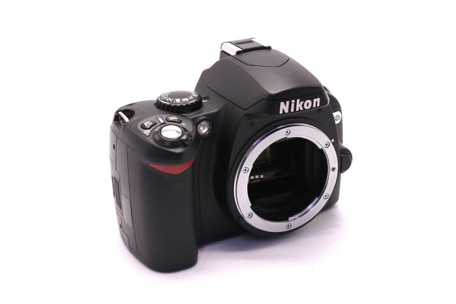 Nikon D40x body (пробег 3435 кадров)