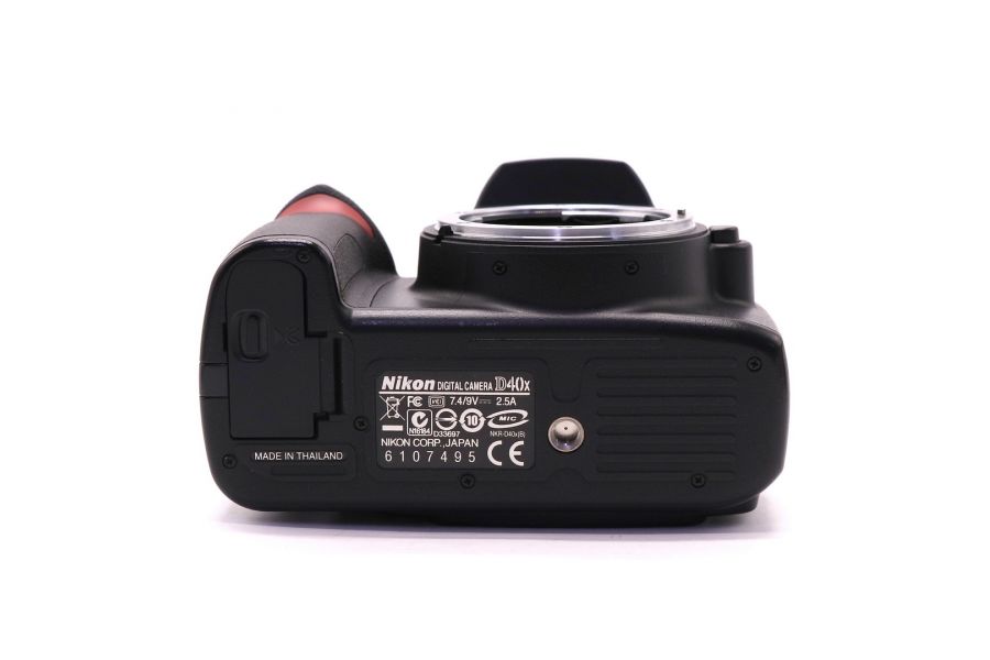 Nikon D40x body (пробег 3435 кадров)