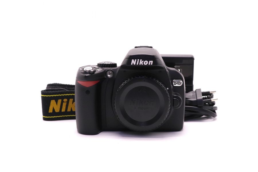 Nikon D40x body (пробег 3435 кадров)