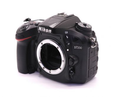Nikon D7200 body (пробег 230000 кадров)