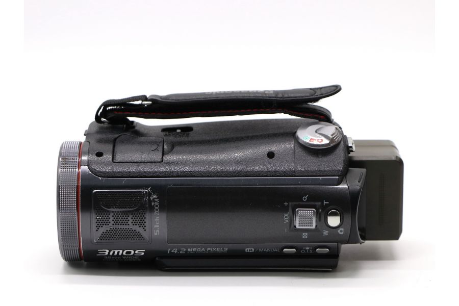 Видеокамера Panasonic HDC-TM700