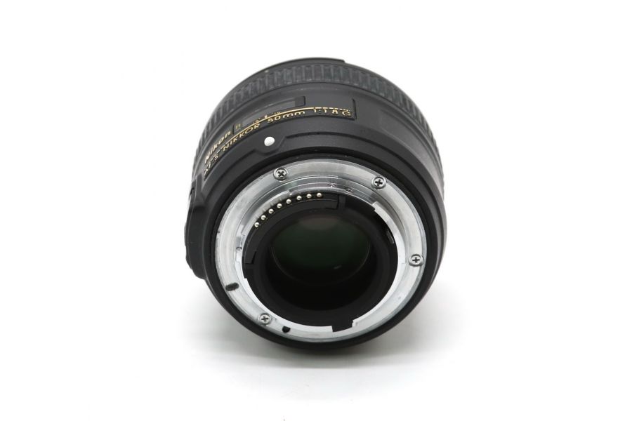 Nikon 50mm f/1.8G AF-S Nikkor в упаковке б/у
