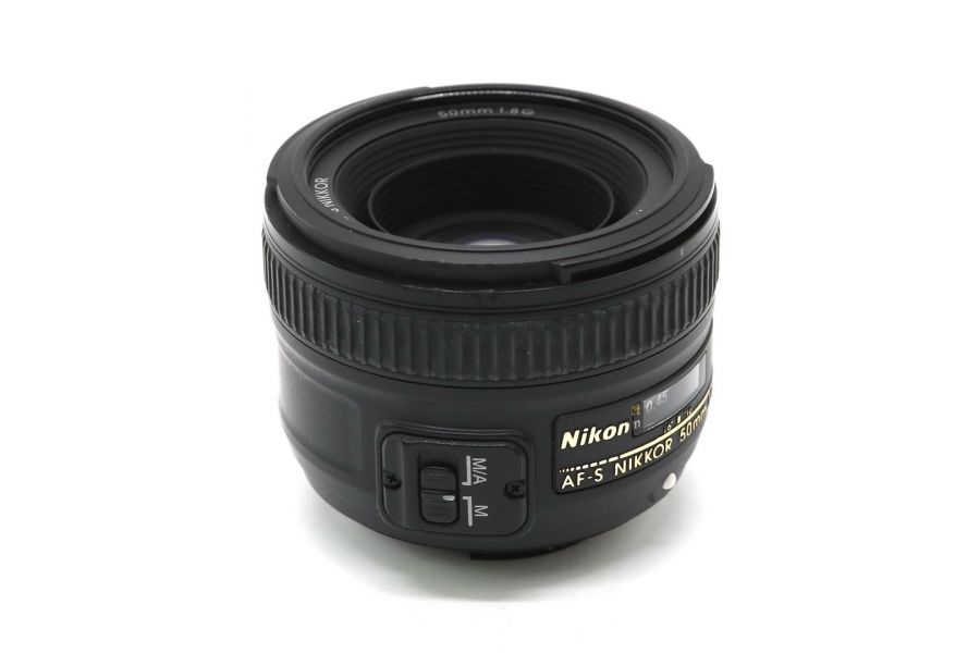 Nikon 50mm f/1.8G AF-S Nikkor в упаковке б/у