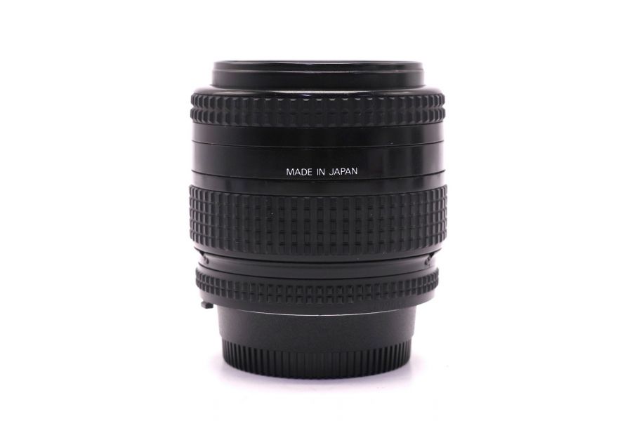 Nikon 35-70mm f/3.3-4.5 AF Nikkor (MKII) (Japan)