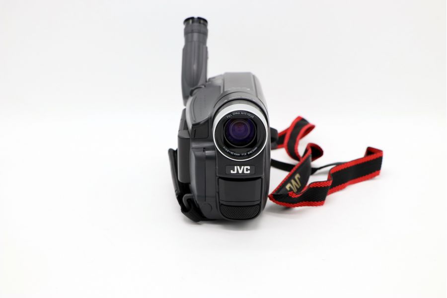 Видеокамера JVC GR-SX210A