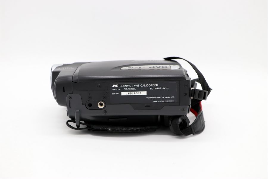 Видеокамера JVC GR-SX210A
