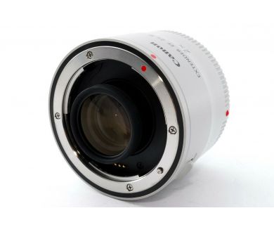 Телеконвертер Canon Extender EF 2x III