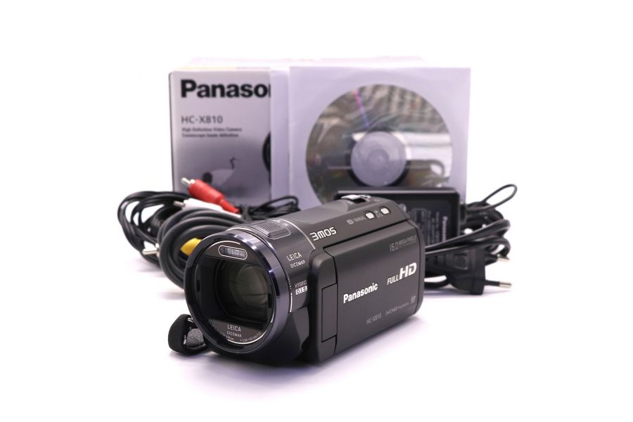 Видеокамера Panasonic HC-X810 в упаковке