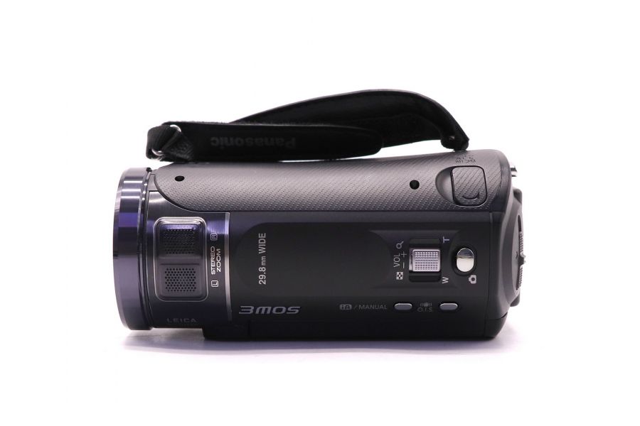 Видеокамера Panasonic HC-X810 в упаковке