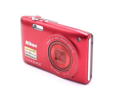 Nikon Coolpix S3300