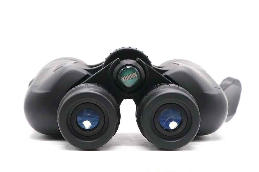 Бинокль Yukon 8-24x50