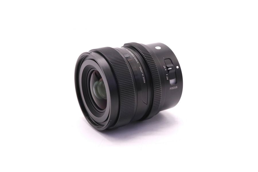 Sigma 24mm f/2 DG DN Contemporary Sony E в упаковке