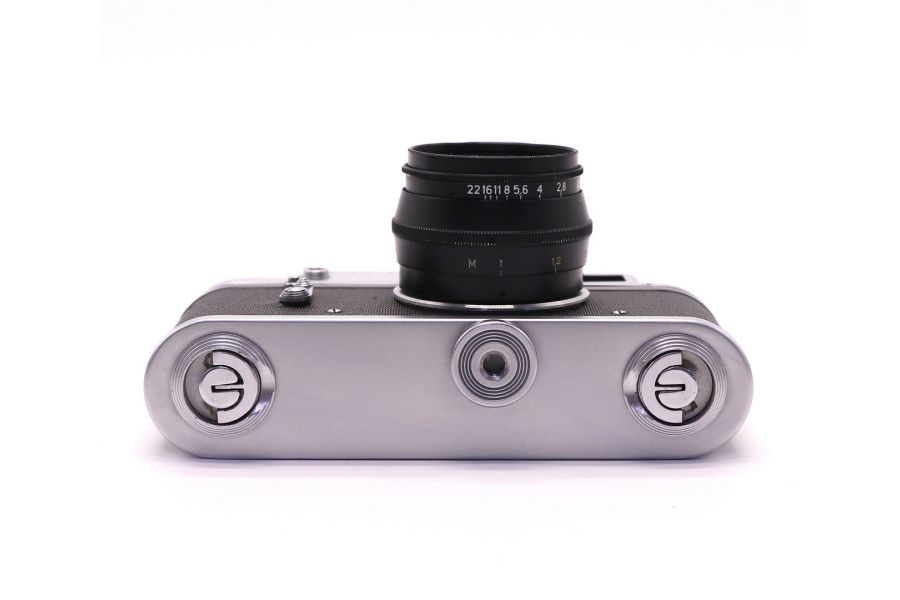 Зоркий 4 / Zorki-4 + Юпитер-8 black (СССР, 1972)