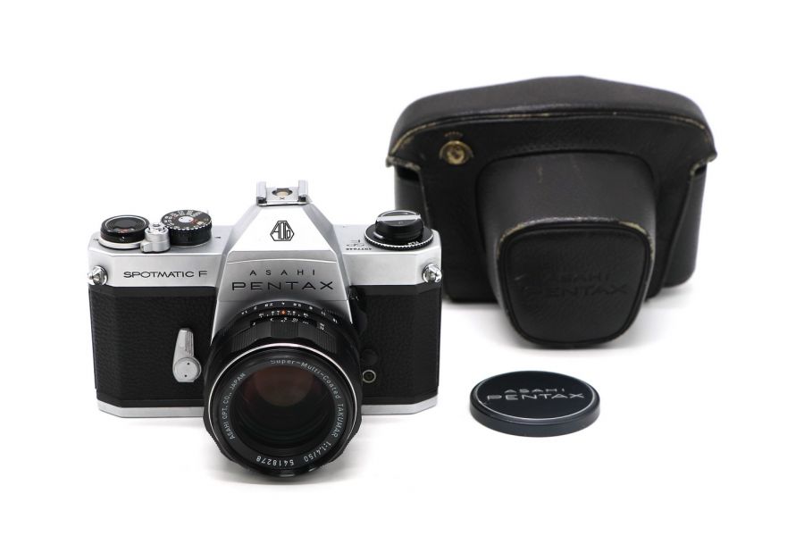 Pentax Spotmatic F kit (Japan, 1974)