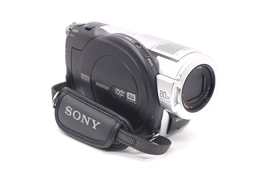 Видеокамера Sony DCR-DVD408E в упаковке 