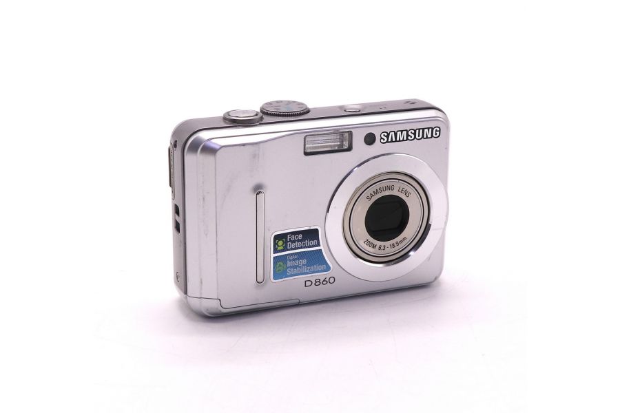 Фотокамера компактная Samsung D860 (China, 2010)
