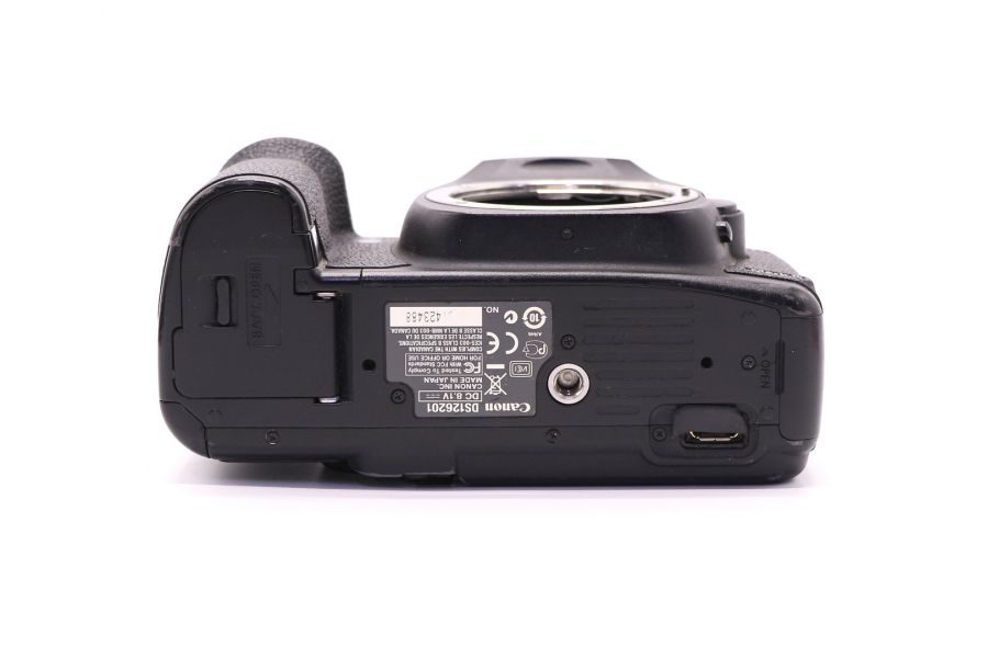 Canon EOS 5D Mark II body (пробег 47050 кадров)