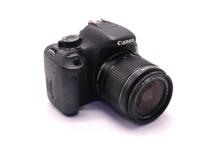 Canon EOS 600D kit (пробег 19890 кадров)