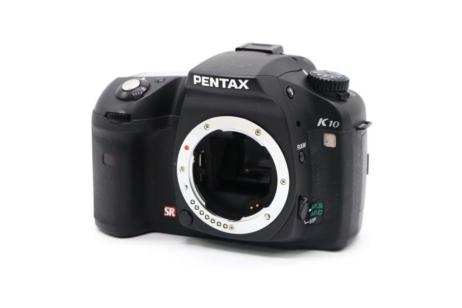 Pentax K10D body (пробег 1913 кадров)