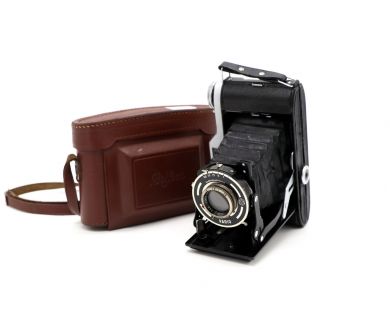 Welta Belfoca ll + Victar 4.5/105mm