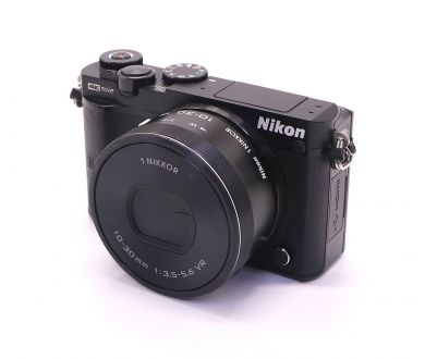 Nikon 1 J5 kit (пробег 455 кадров)