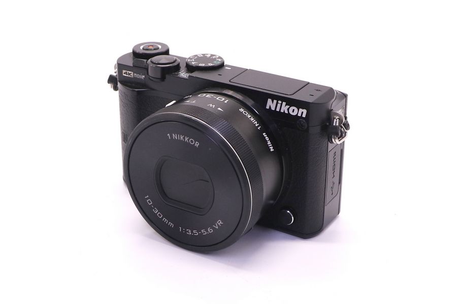 Nikon 1 J5 kit (пробег 455 кадров)