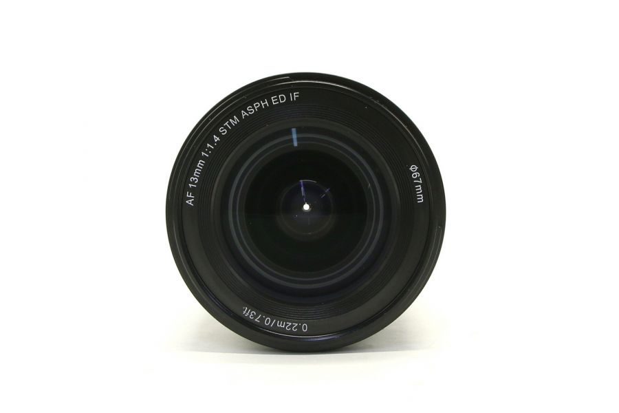 Viltrox AF 13mm f/1.4 E для Sony E