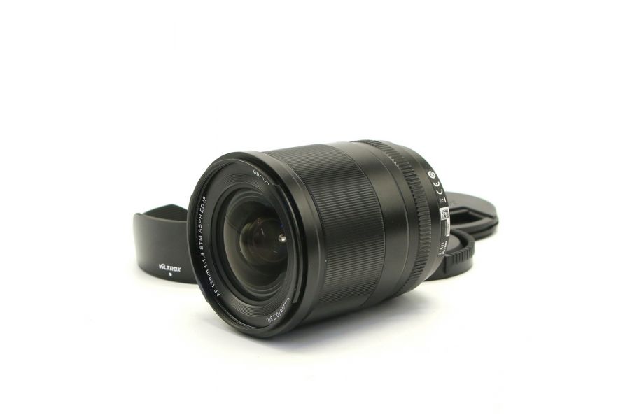 Viltrox AF 13mm f/1.4 E для Sony E