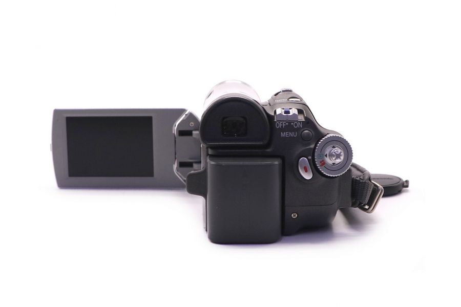 Видеокамера Panasonic NV-GS27 в упаковке