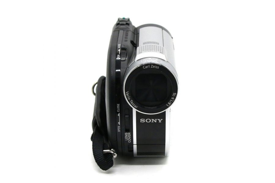 Видеокамера Sony DCR-DVD610E в упаковке