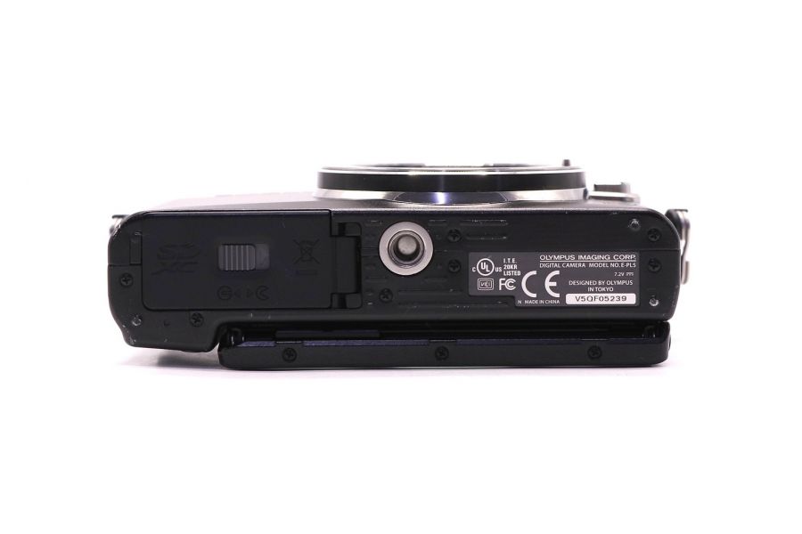 Olympus pen E-PL5 body (пробег 1280 кадров)
