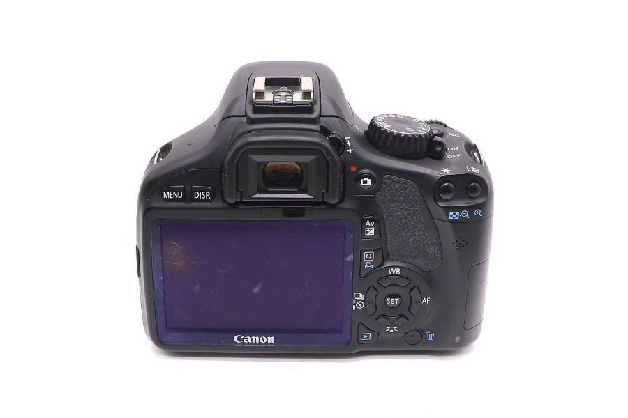 Canon EOS Rebel T2i kit (пробег 24000 кадров)