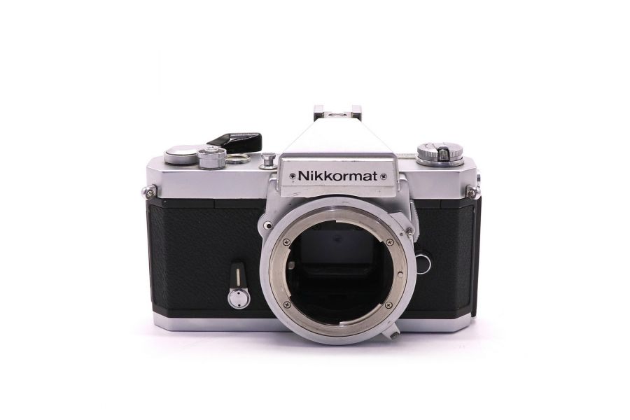 Nikkormat FT2 body