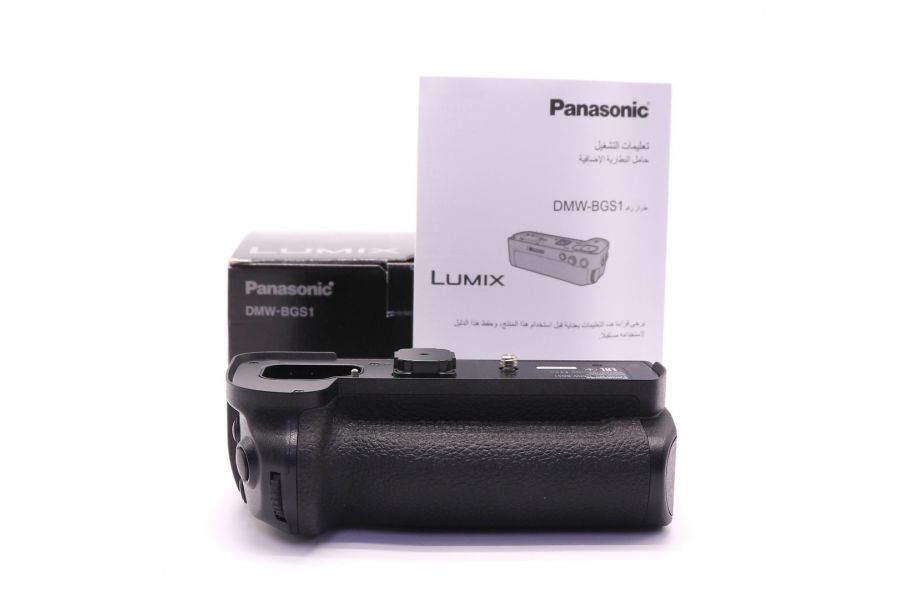 Батарейная ручка Panasonic DMW-BGS1 в упаковке