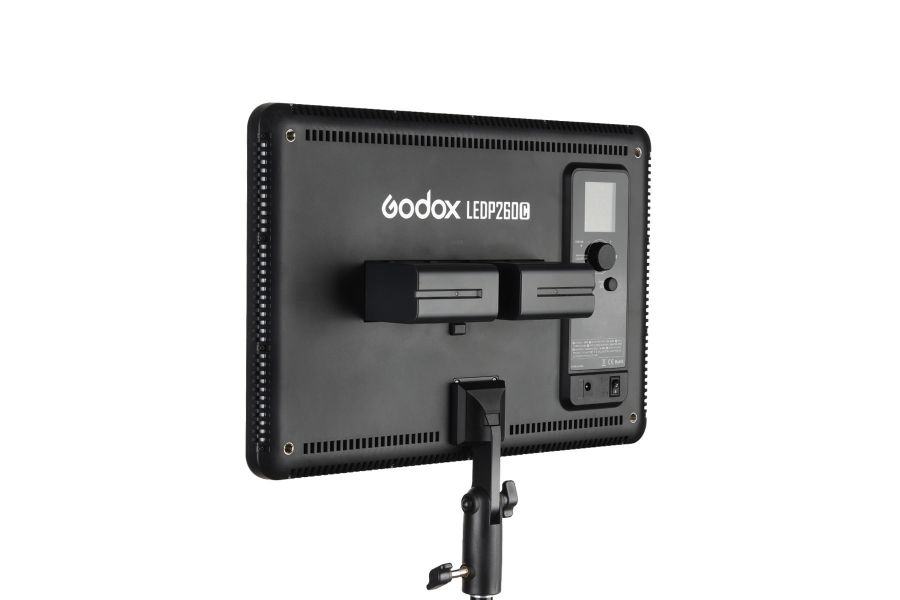 Осветитель Godox LEDP260C