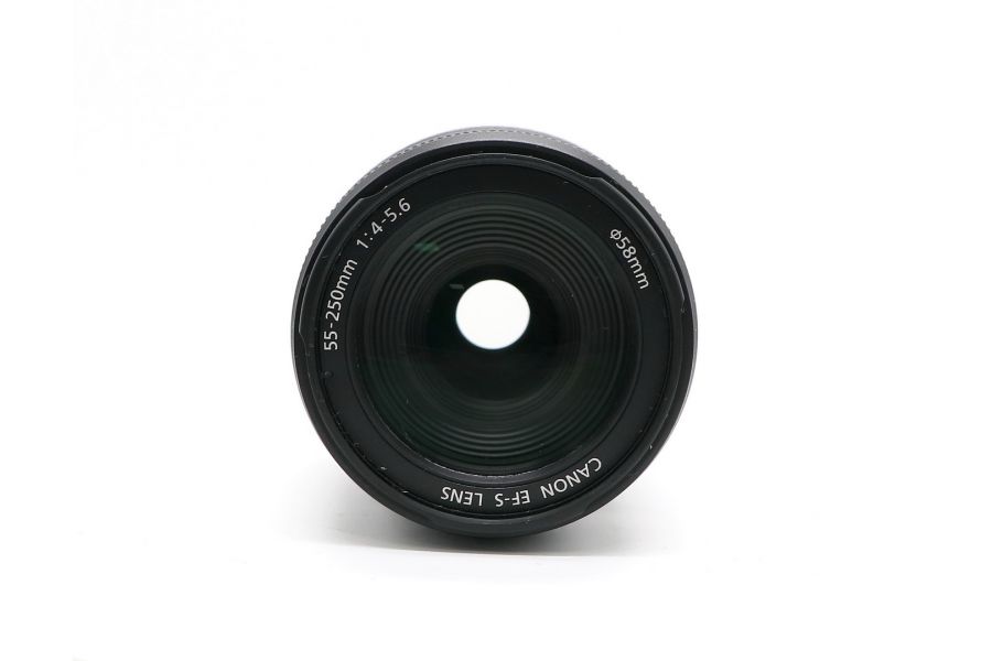 Canon EF-S 55-250mm f/4-5.6 IS в упаковке