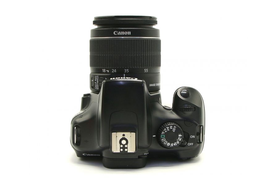 Canon EOS 1100D kit в упаковке (пробег 20885 кадров)