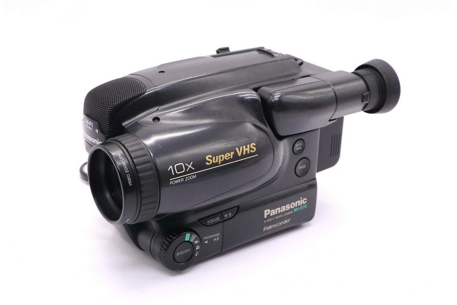 Видеокамера Panasonic NV-S70E