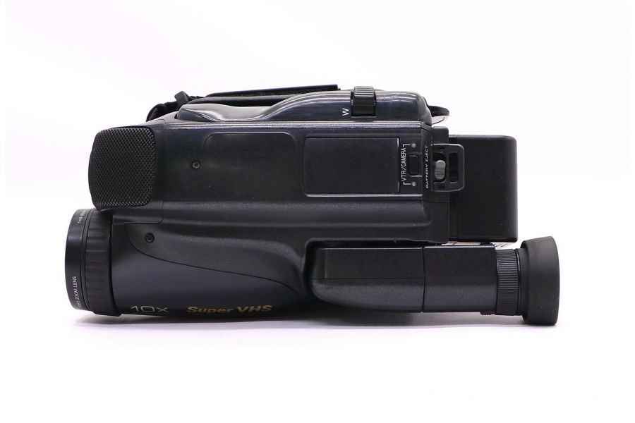 Видеокамера Panasonic NV-S70E