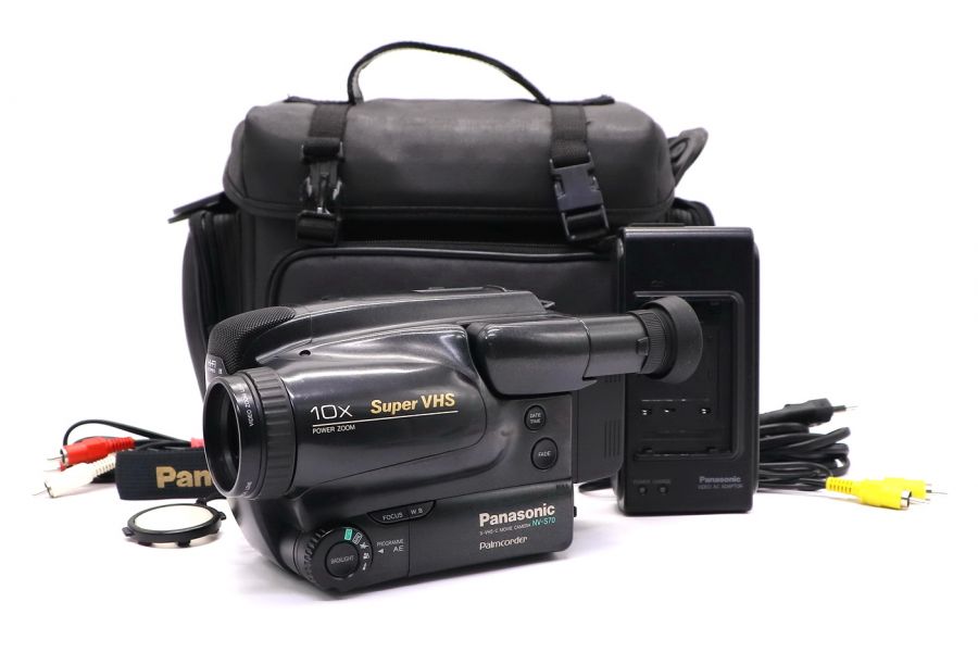 Видеокамера Panasonic NV-S70E