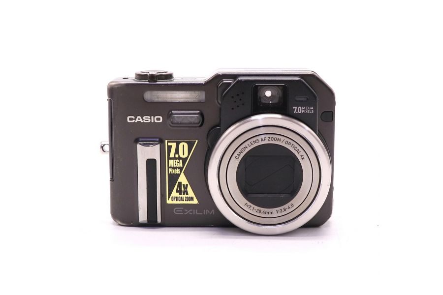 Casio Exilim EX-P700 компактная фотокамера