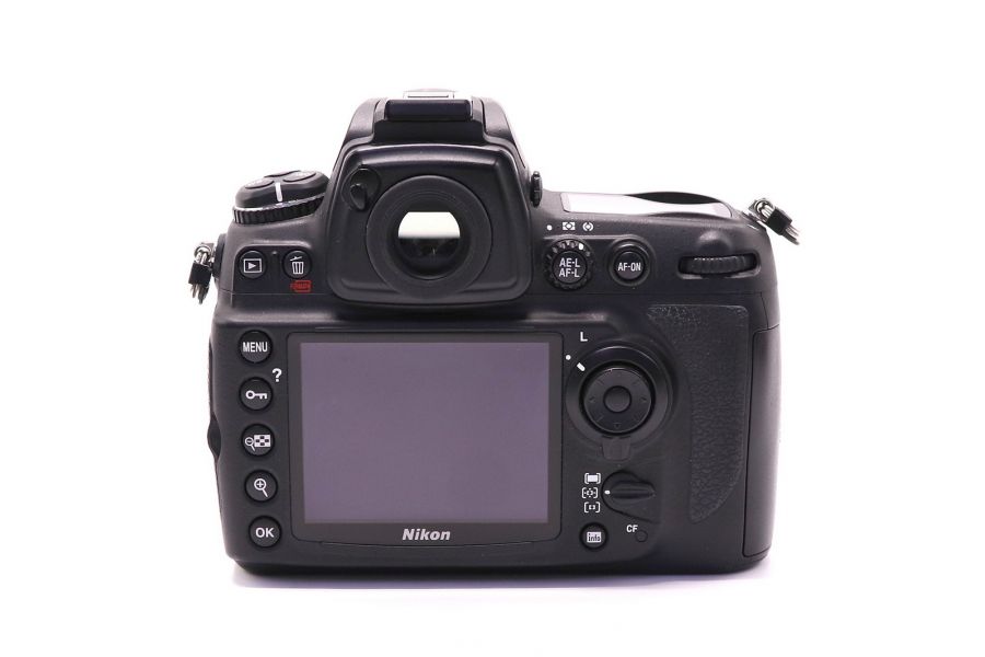 Nikon D700 body (пробег 69330 кадров)